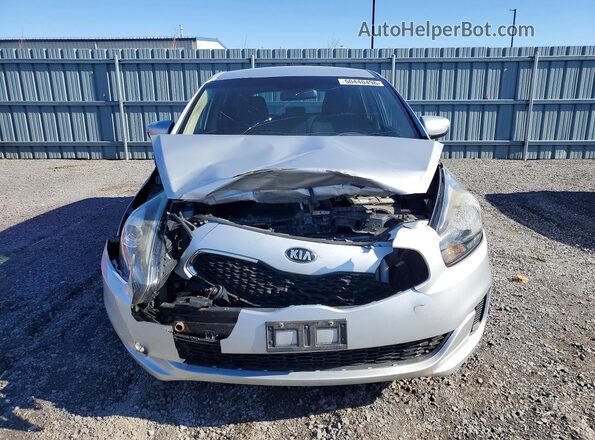 KNAHT8A34G7130685 2016 KIA RONDO Серебряный Вид спереди