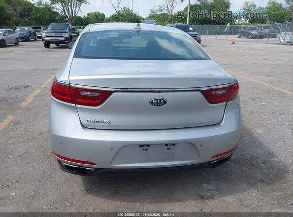 KNALC4J13H5062572 2017 KIA CADENZA Silver 