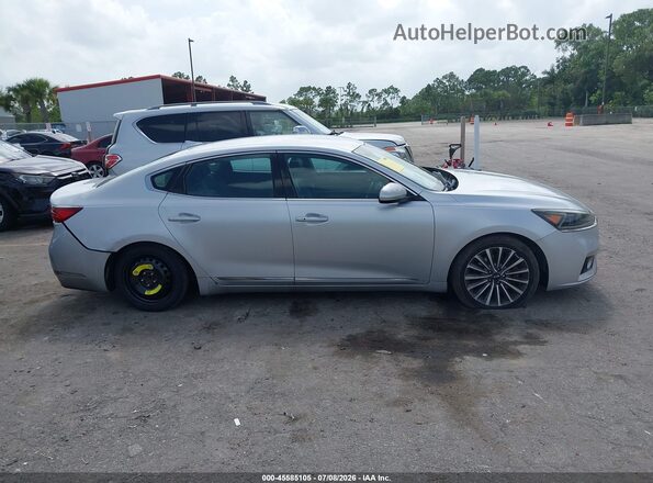 KNALC4J13H5062572 2017 KIA CADENZA Silver Սալոնի 360 աստիճան տեսք