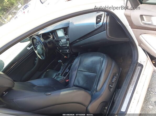 KNALN4D76G5211226 2016 KIA CADENZA White Widok wnętrza z przodu