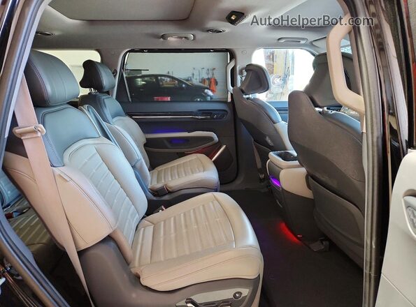 KNDADFS52R6029045 2024 KIA EV9 Black უკანა სალონის ხედი