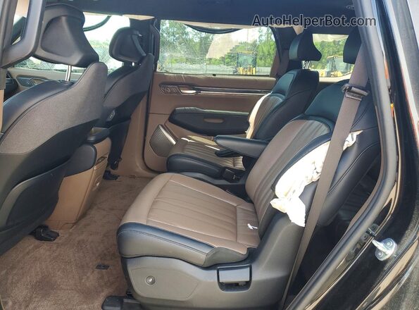 KNDAEFS51R6022438 2024 KIA EV9 Black Rear interior view