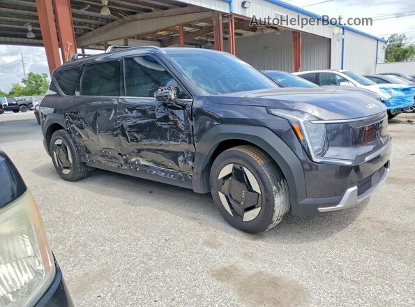 KNDAFFS53R6033700 2024 KIA EV9 Charcoal Передня права чверть