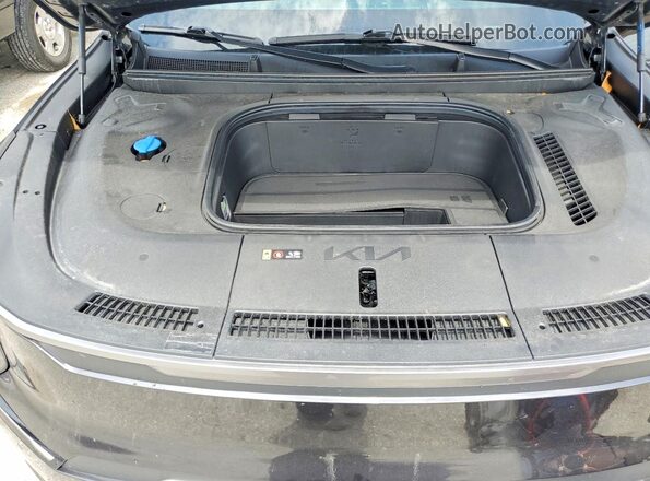 KNDAFFS53R6033700 2024 KIA EV9 Charcoal Вид підкапотного простору