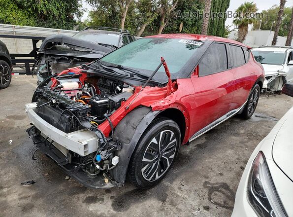 KNDC34LA8P5602741 2023 KIA EV6 Красный Панорамный вид салона 360°
