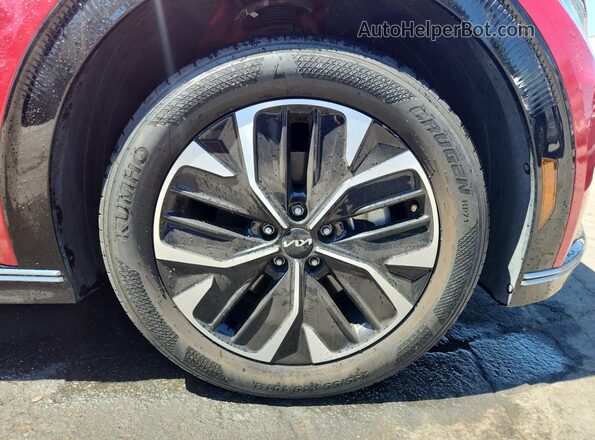 KNDC34LA8P5610001 2023 KIA EV6 Red 