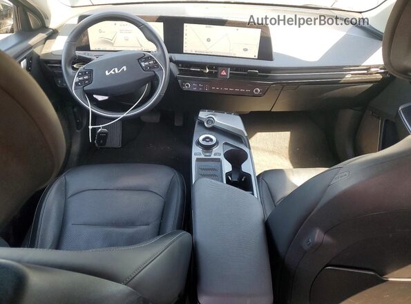 KNDC34LA8R5230613 2024 KIA EV6 Charcoal Вид панелі приладів