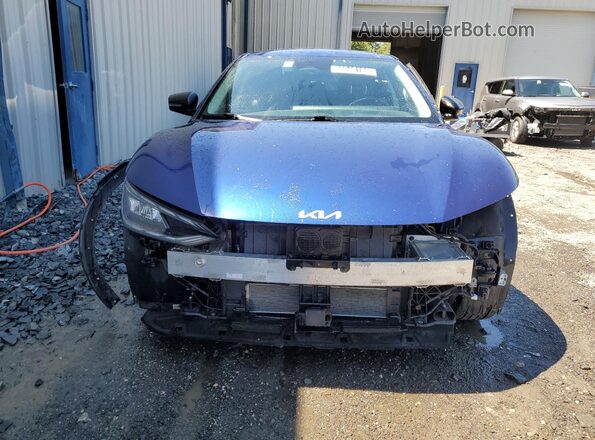 KNDC34LA9P5610086 2023 KIA EV6 Blue სალონის 360-გრადუსიანი ხედი