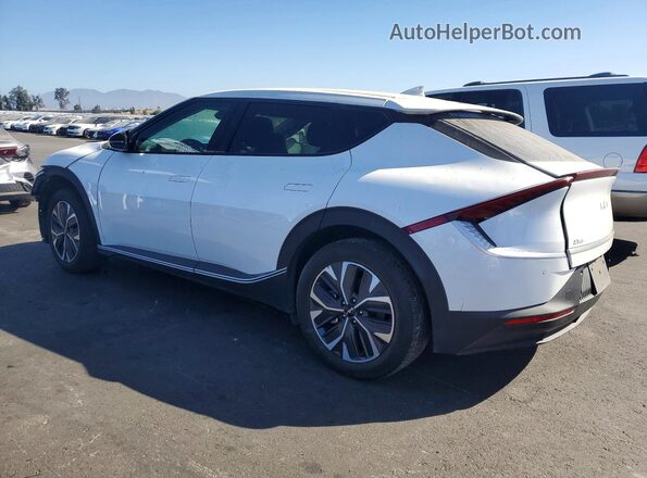 KNDC34LB4R5215535 2024 KIA EV6 White Rear left