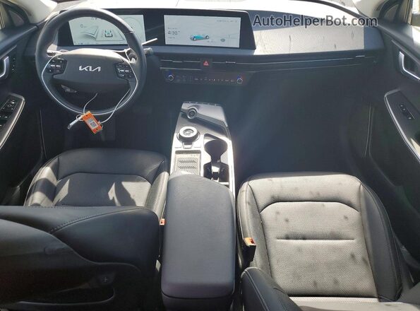 KNDC3DLC0P5158269 2023 KIA EV6 Черный Вид панели приборов