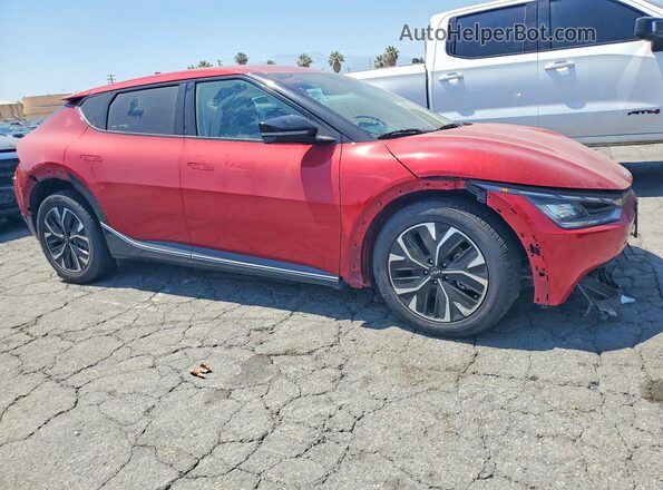 KNDC3DLC1R5186536 2024 KIA EV6 Red Delantero derecho