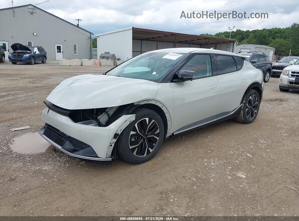 KNDC3DLC2N5060454 2022 KIA EV6 Серый Передняя левая четверть