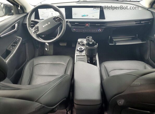 KNDC3DLC5N5034589 2022 KIA EV6 Charcoal Widok deski rozdzielczej