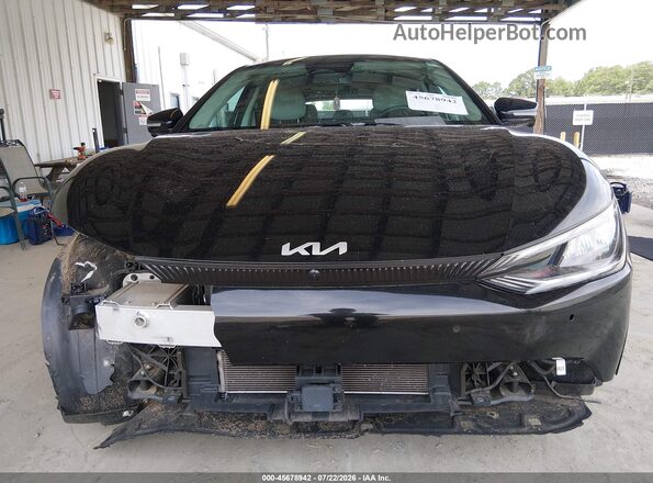 KNDC3DLC8N5068591 2022 KIA EV6 Black Vista interior trasera