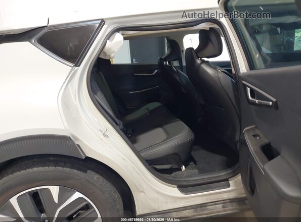KNDC3DLC9R5615275 2024 KIA EV6 Gray Widok naklejki z numerem VIN