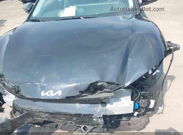 KNDC3DLCXR5220618 2024 KIA EV6 Black Հետևի տեսք