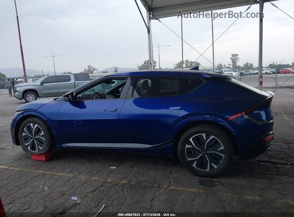 KNDC44LA3R5220908 2024 KIA EV6 Синий Панорамный вид салона 360°