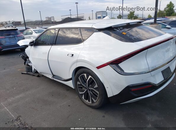 KNDC44LA4R5203986 2024 KIA EV6 White 
