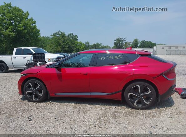 KNDC4DLC6N5048370 2022 KIA EV6 Red 