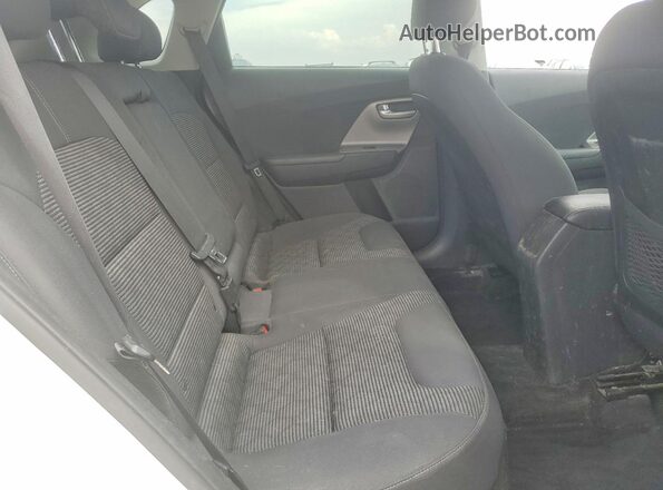 KNDCB3LC0J5126023 2018 KIA NIRO White Հետևի նստատեղերի տեսք