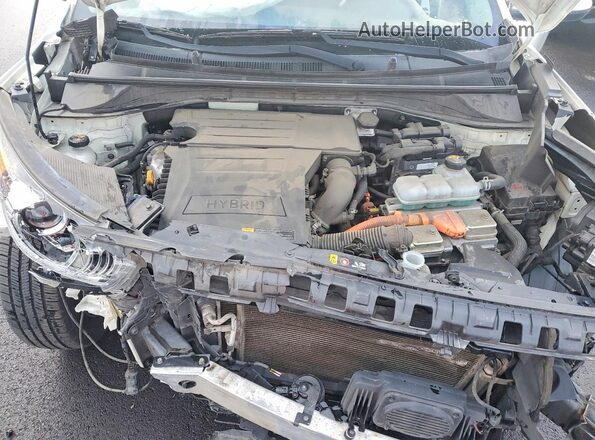 KNDCB3LC1J5204552 2018 KIA NIRO White Widok wnętrza z tyłu