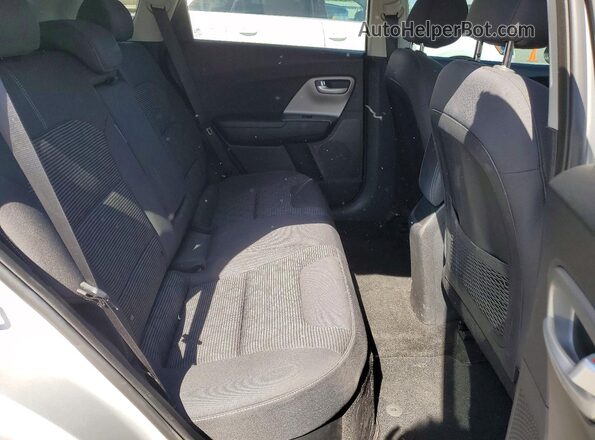 KNDCB3LC1K5243109 2019 KIA NIRO Silver Rear interior view