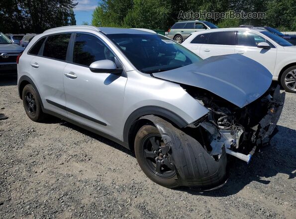 KNDCB3LC1K5243109 2019 KIA NIRO Silver Front right
