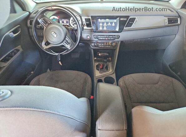 KNDCB3LC2J5128470 2018 KIA NIRO White Առջևի վահանակի տեսք