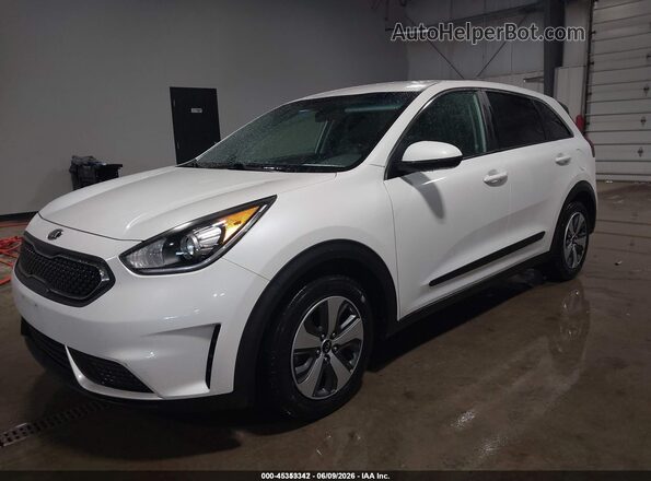 KNDCB3LC2J5158262 2018 KIA NIRO White წინა ხედი