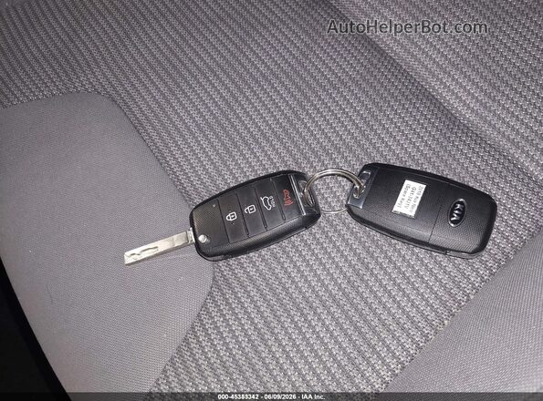 KNDCB3LC2J5158262 2018 KIA NIRO White წინა პანელის ხედი