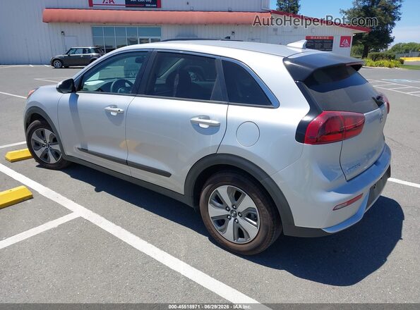 KNDCB3LC2J5184246 2018 KIA NIRO Silver Rear left