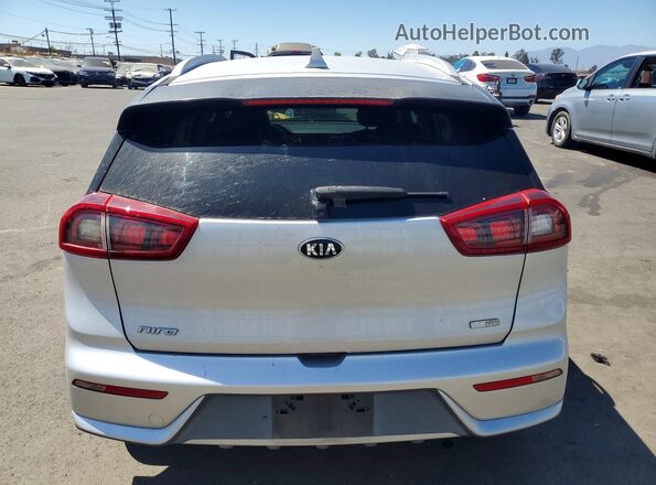 KNDCB3LC2J5212014 2018 KIA NIRO Серебряный Вид сзади