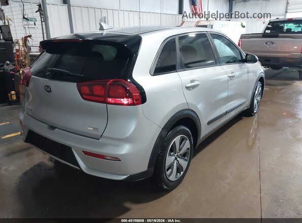 KNDCB3LC2K5218963 2019 KIA NIRO Silver Հետևի աջ