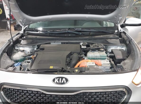 KNDCB3LC2K5218963 2019 KIA NIRO Silver Հետևի տեսք