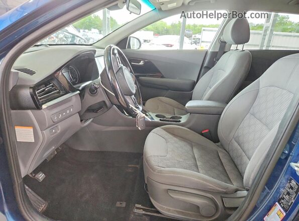KNDCB3LC2N5533475 2022 KIA NIRO Синий Вид салона спереди