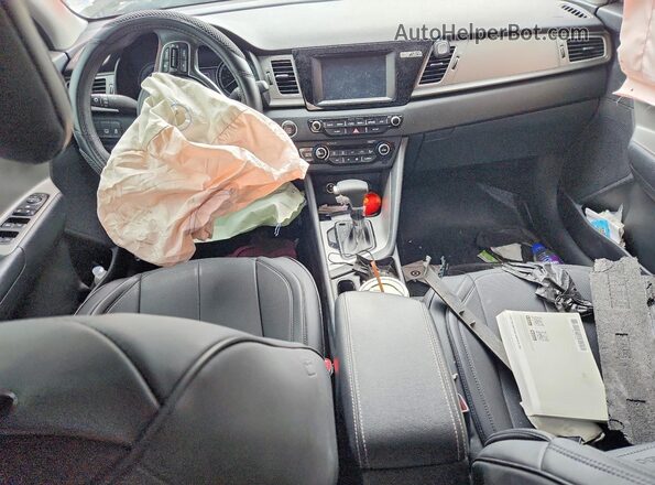 KNDCB3LC3J5160392 2018 KIA NIRO White Առջևի վահանակի տեսք
