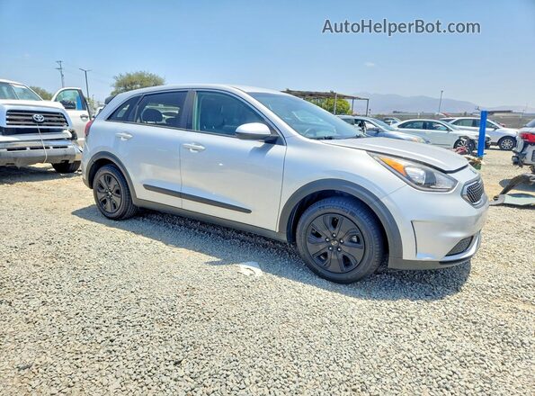 KNDCB3LC3J5206660 2018 KIA NIRO Серебряный Передняя правая четверть