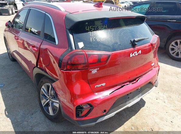 KNDCB3LC3N5541536 2022 KIA NIRO Красный Вид спереди