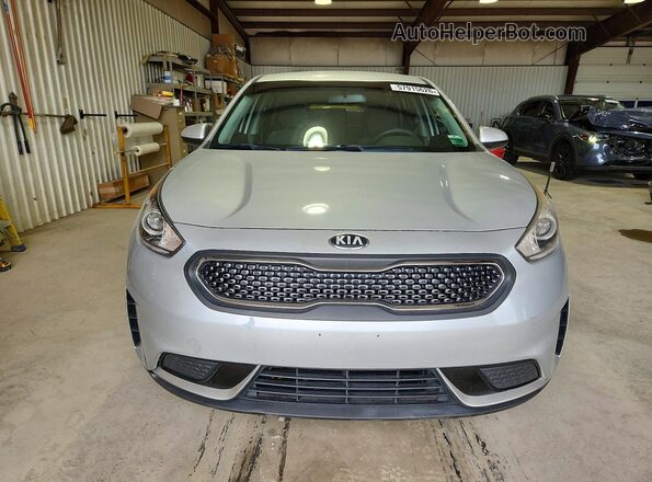 KNDCB3LC4H5080190 2017 KIA NIRO Silver Vista frontal