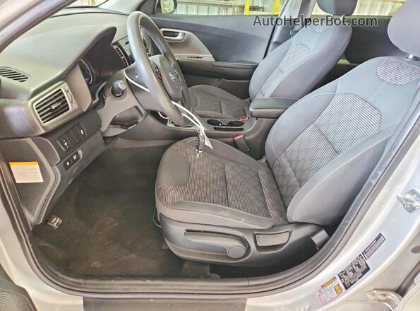 KNDCB3LC4H5080190 2017 KIA NIRO Silver Vista interior delantera
