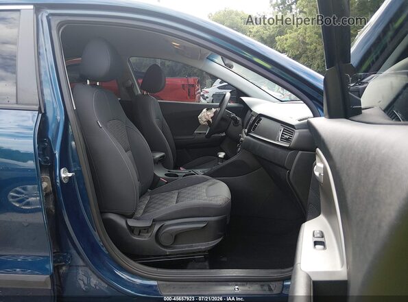 KNDCB3LC4J5158070 2018 KIA NIRO Синий Вид салона спереди
