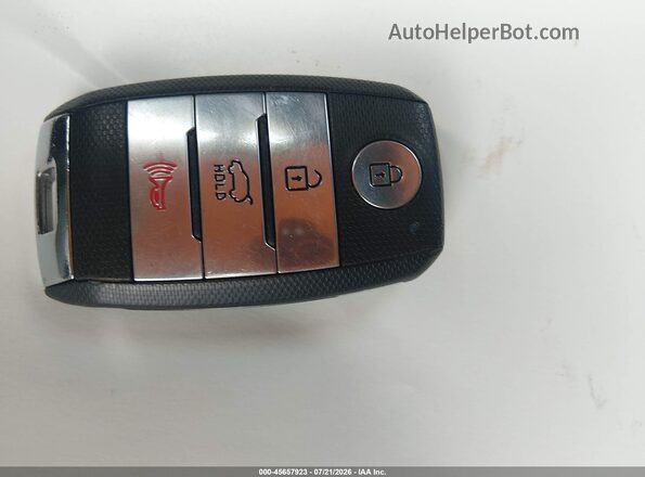 KNDCB3LC4J5158070 2018 KIA NIRO Синий Вид панели приборов