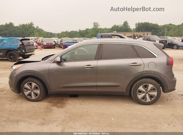 KNDCB3LC4J5170137 2018 KIA NIRO Gray 360 interior view