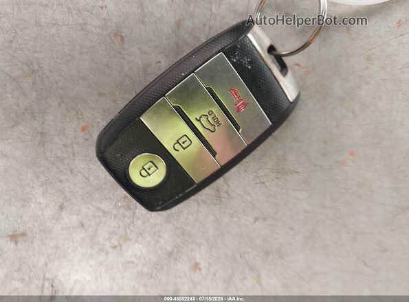 KNDCB3LC4J5170137 2018 KIA NIRO Gray Dashboard view