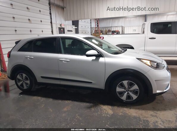 KNDCB3LC4K5218964 2019 KIA NIRO Gray Widok wnętrza z tyłu