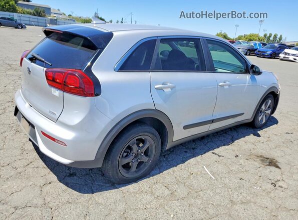 KNDCB3LC5H5036702 2017 KIA NIRO Silver Задня права чверть