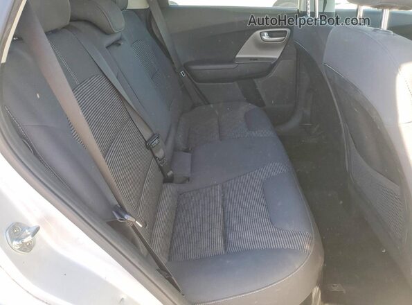 KNDCB3LC5H5103430 2017 KIA NIRO Silver Հետևի նստատեղերի տեսք