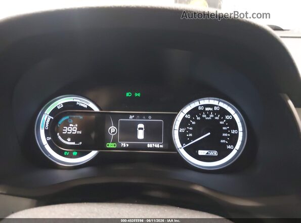 KNDCB3LC5J5147465 2018 KIA NIRO Gray Vista de los asientos traseros