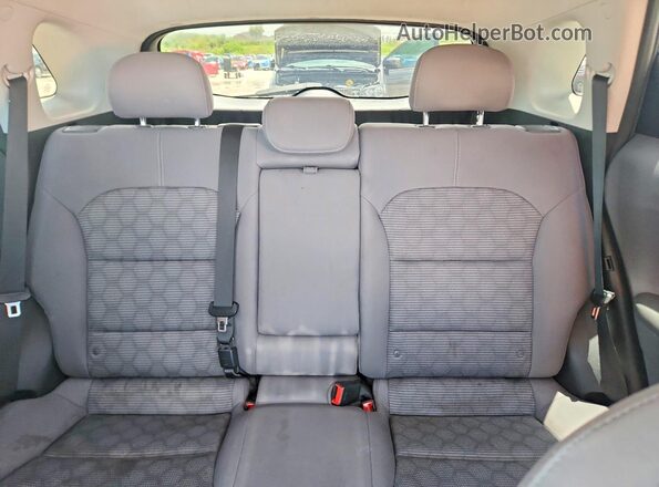 KNDCB3LC6H5045067 2017 KIA NIRO Blue Հետևի նստատեղերի տեսք