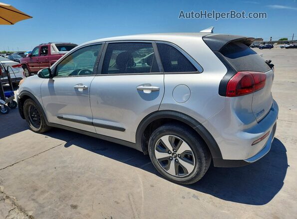 KNDCB3LC6H5057476 2017 KIA NIRO Серебряный Задняя левая четверть